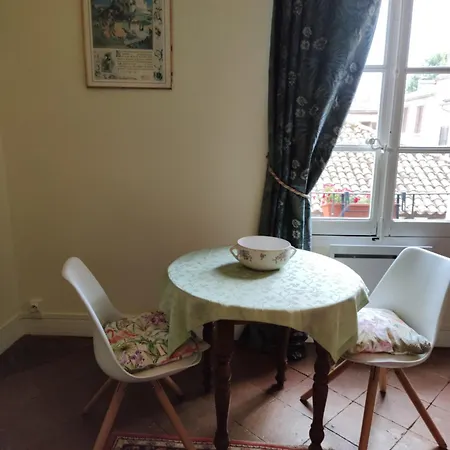 Le D'olympe Apartment