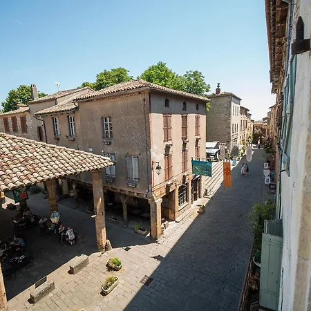 Le D'olympe Apartment *